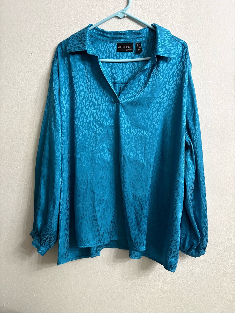 ATTITUDES by Renee Teal Satin Animal-Print Blouse size 2X